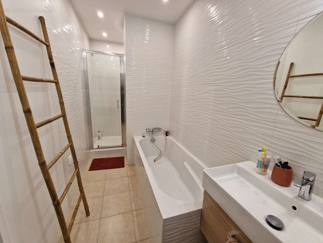 Appartement à LYON-8E