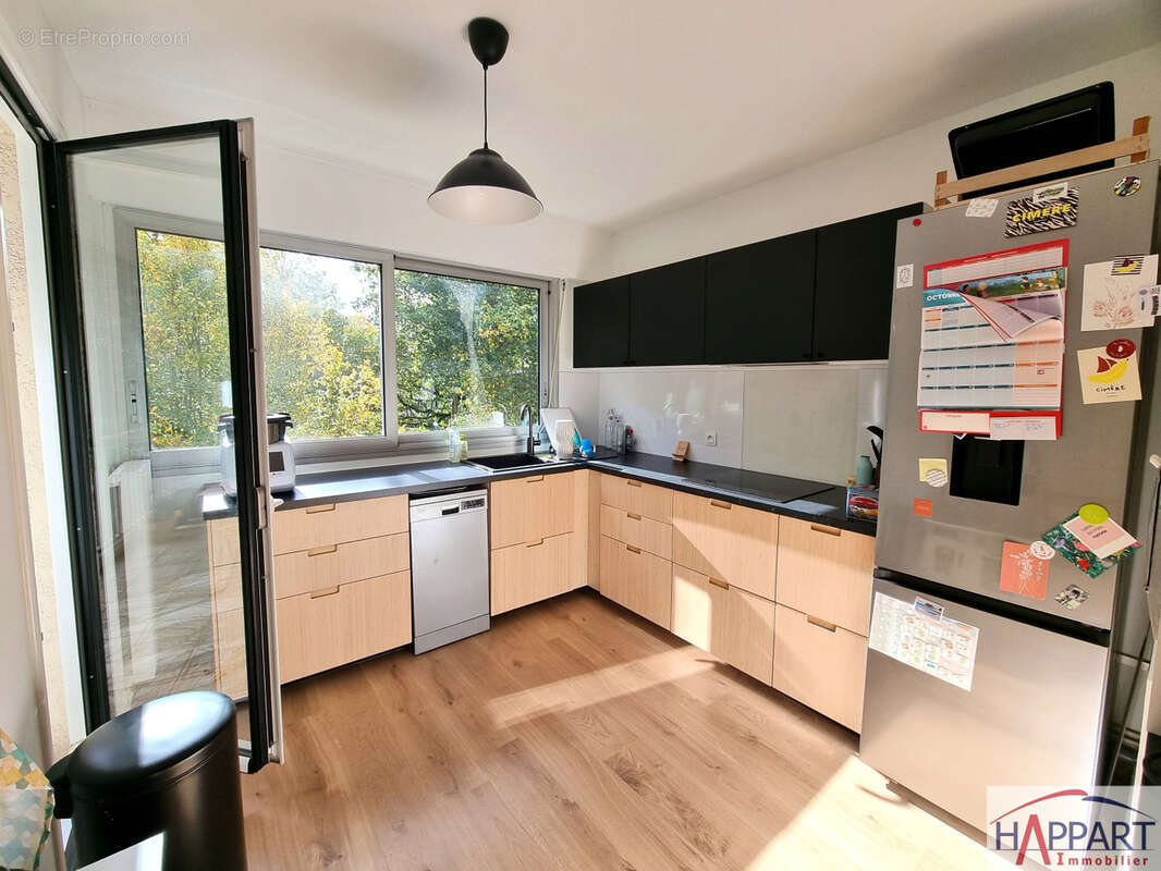 Appartement à VAUX-LE-PENIL