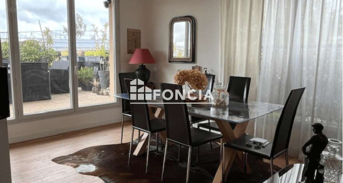 Appartement à CHATENAY-MALABRY