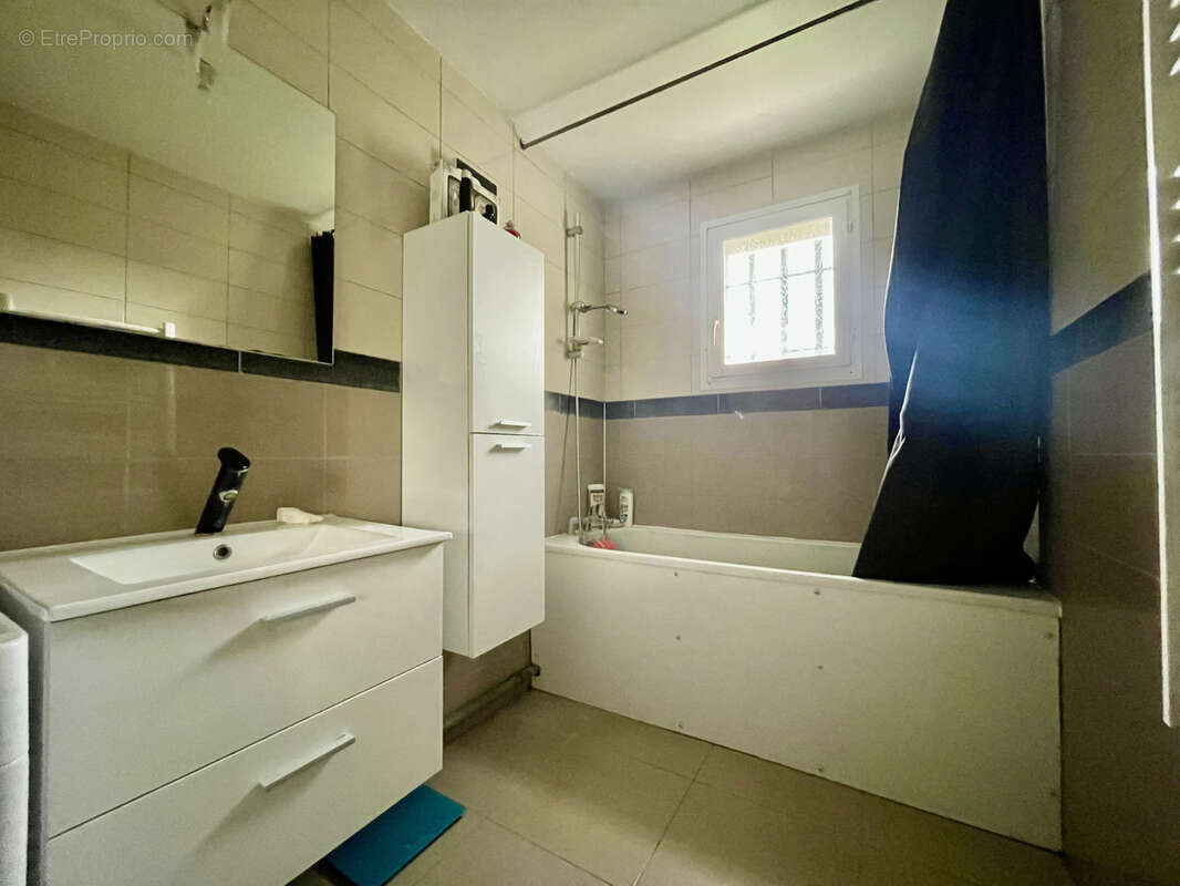 Maison à NEUILLY-EN-THELLE