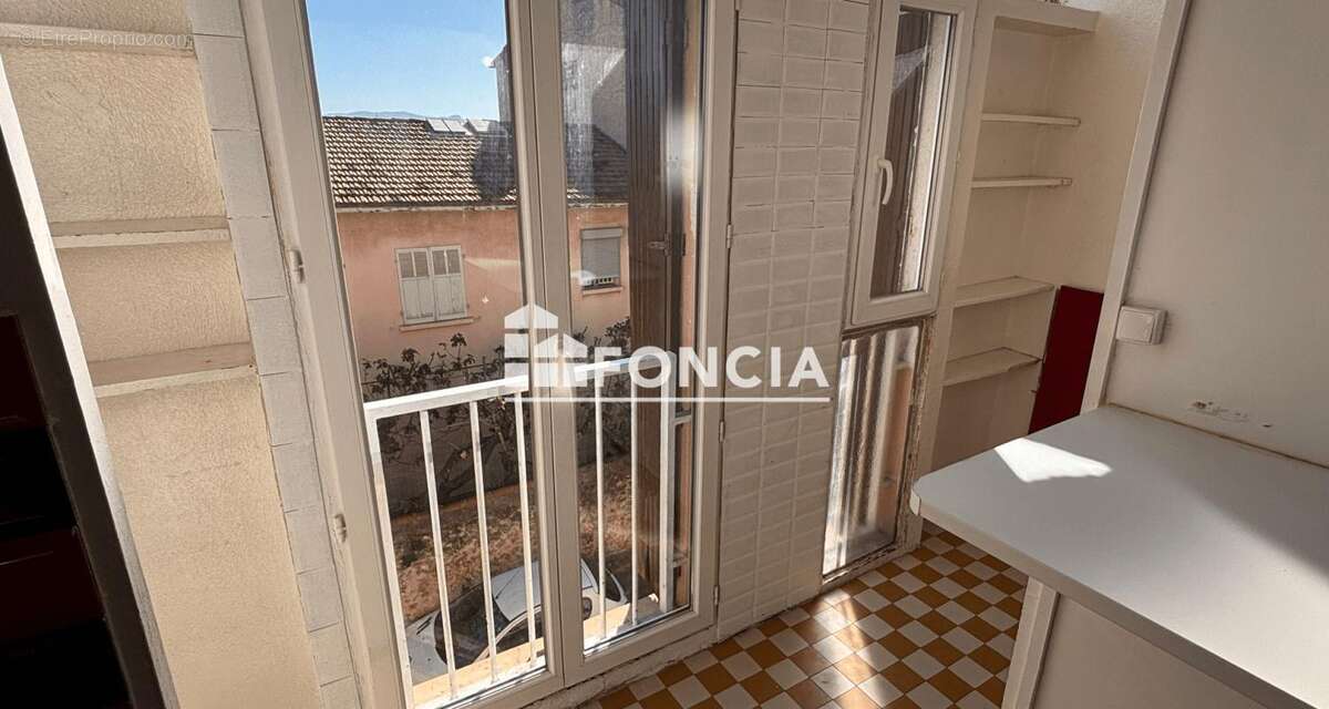 Appartement à MARSEILLE-15E