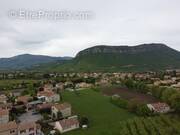Terrain à LARAGNE-MONTEGLIN