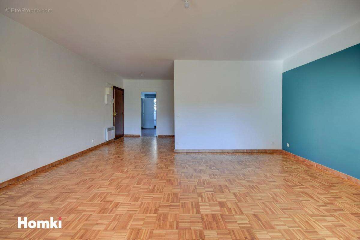 Appartement à MARSEILLE-9E