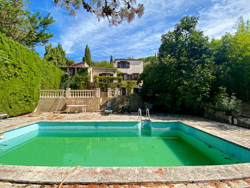 Maison à SAINT-PAUL-EN-FORET
