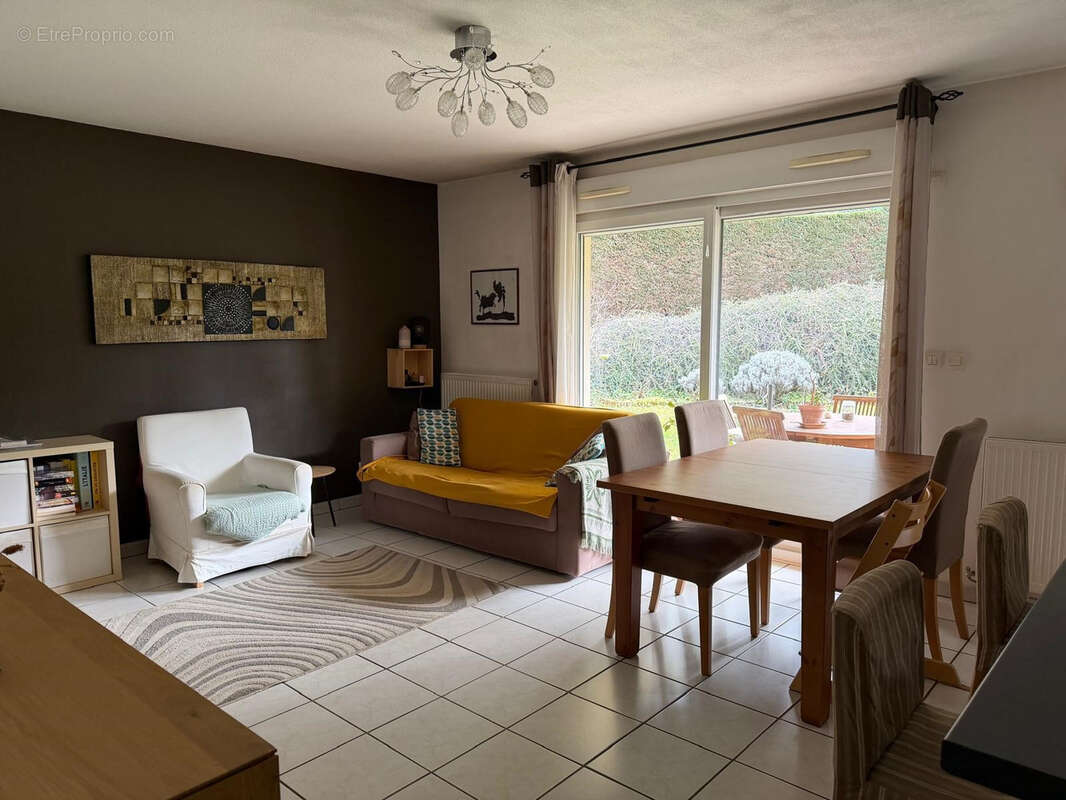 Appartement à FRANCHEVILLE