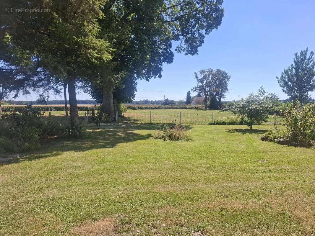 Grande maison familiale de 300 m² - photo 3