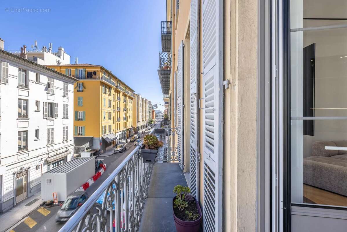 Appartement à NICE