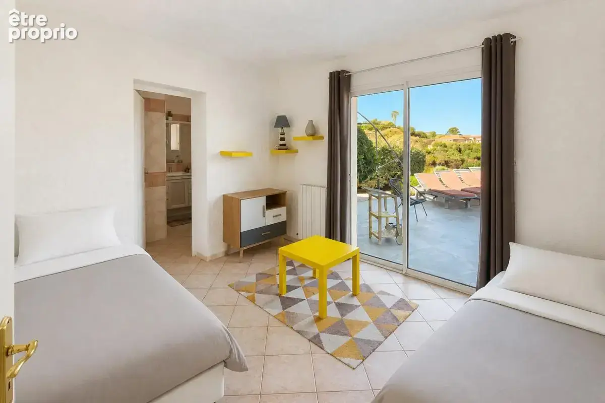 Magnifique villa 237m2 piscine vue mer à Propriano - photo 20