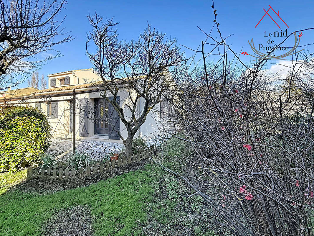 Villa de plain-pied 4 pièce(s) 114 m2 - photo 5