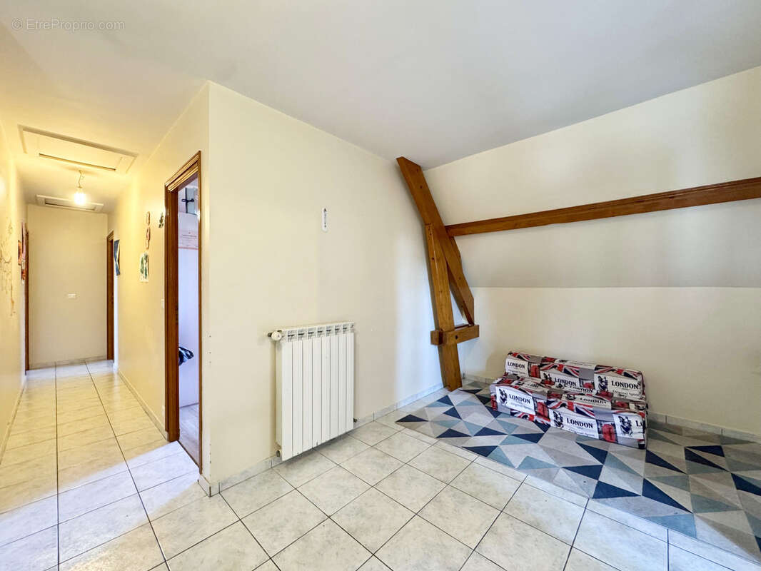 Maison à COULOMMIERS