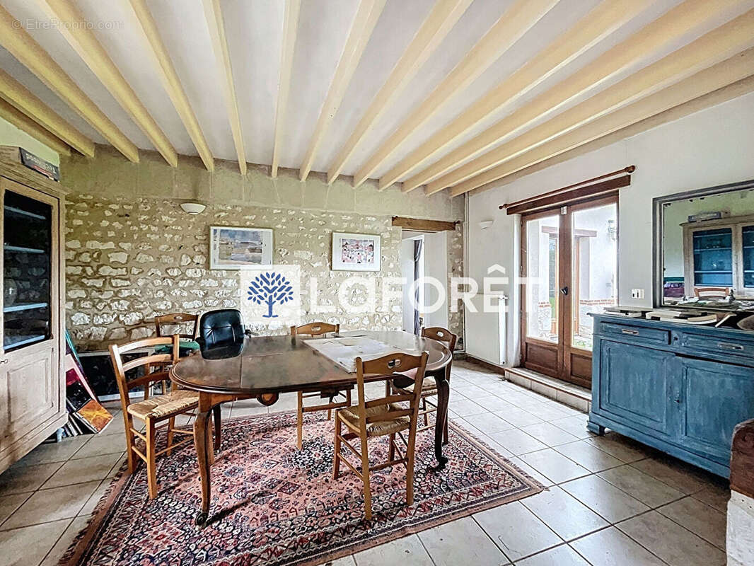 Maison à SAINT-MARTIN-DE-BOSCHERVILLE