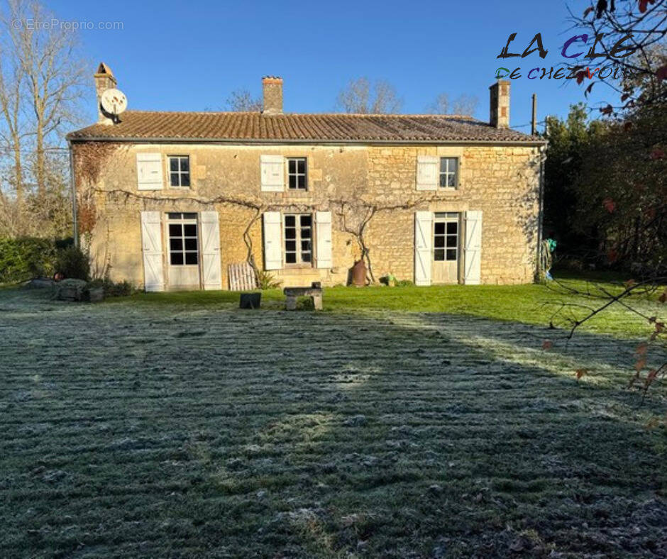 Maison à SAINT-SIGISMOND