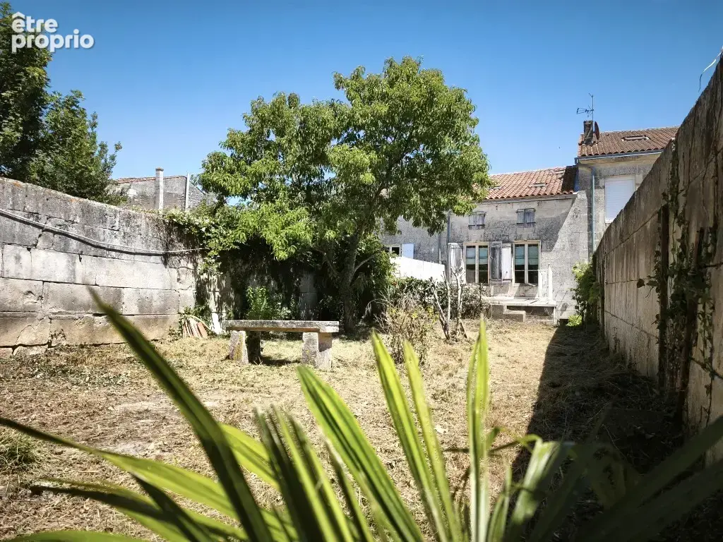 Maison à PONS