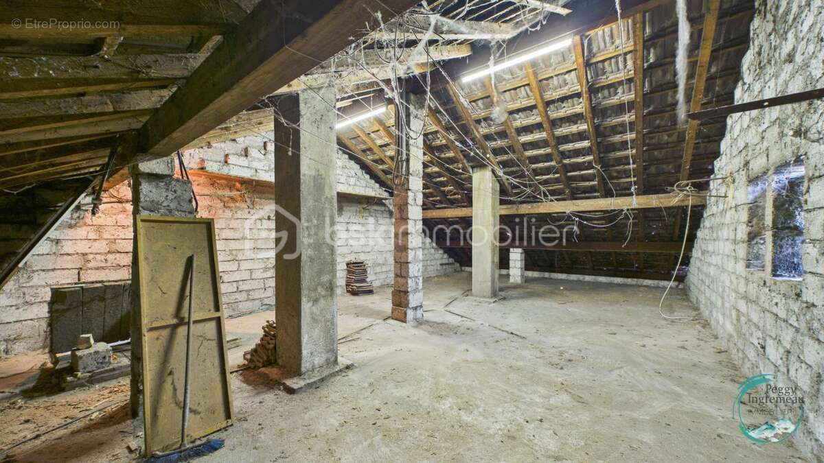 Maison individuelle à rénover – Fort potentiel – Cluses - photo 23