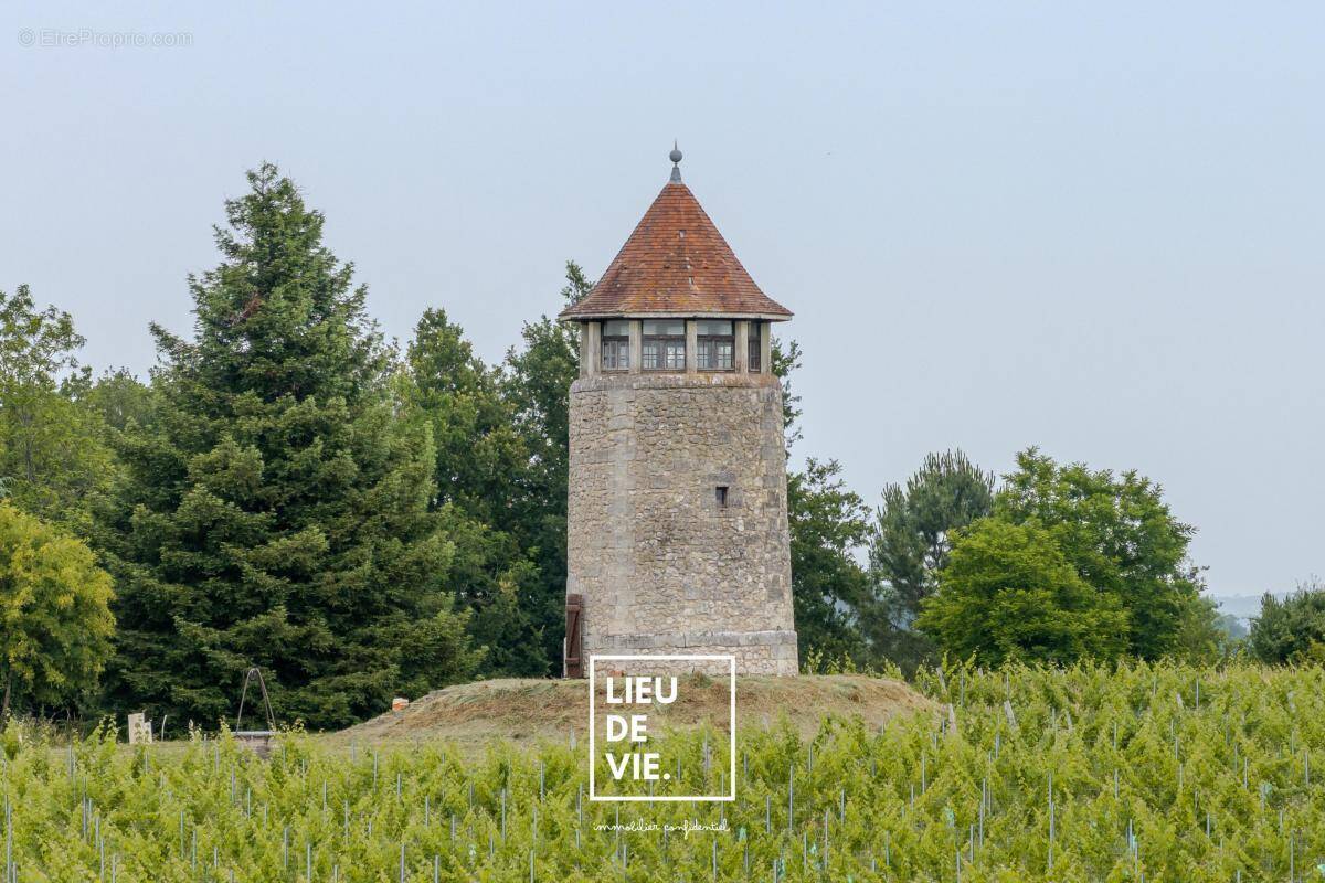 Maison à VILLEGOUGE