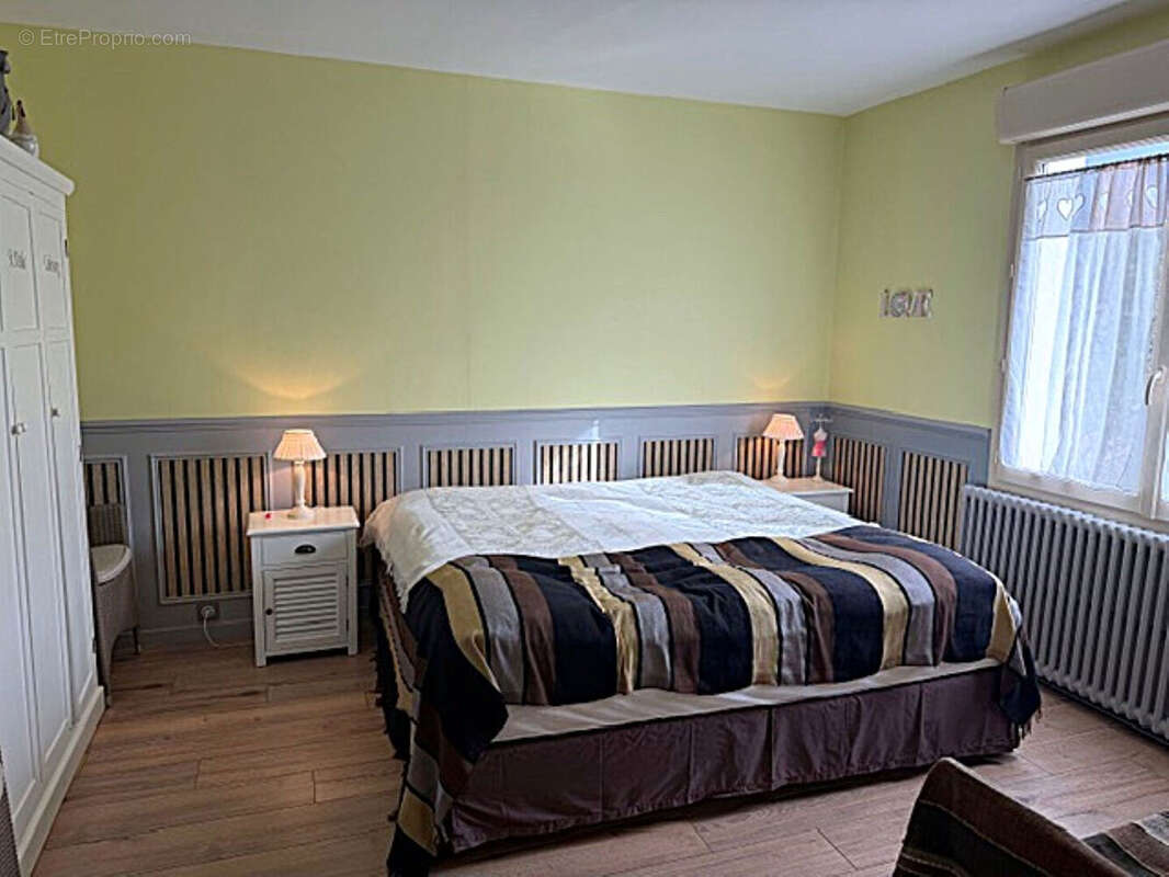 Maison à MILLY-LA-FORET