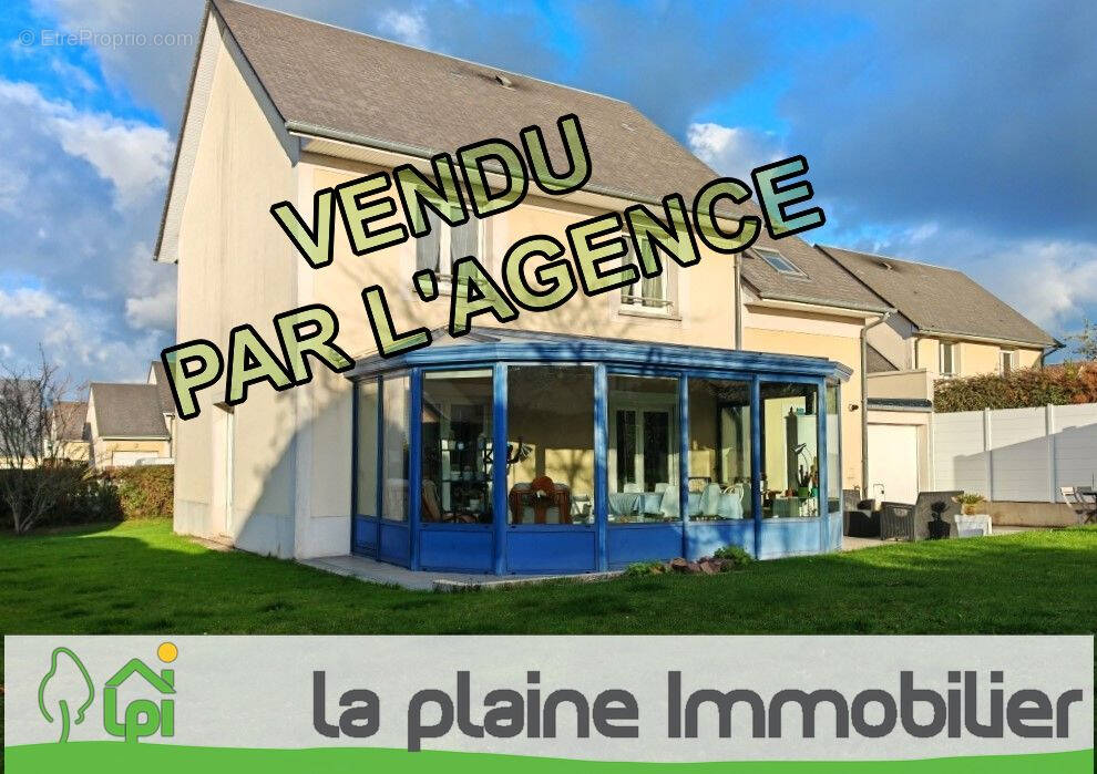 Maison à SAINT-MARTIN-DE-FONTENAY