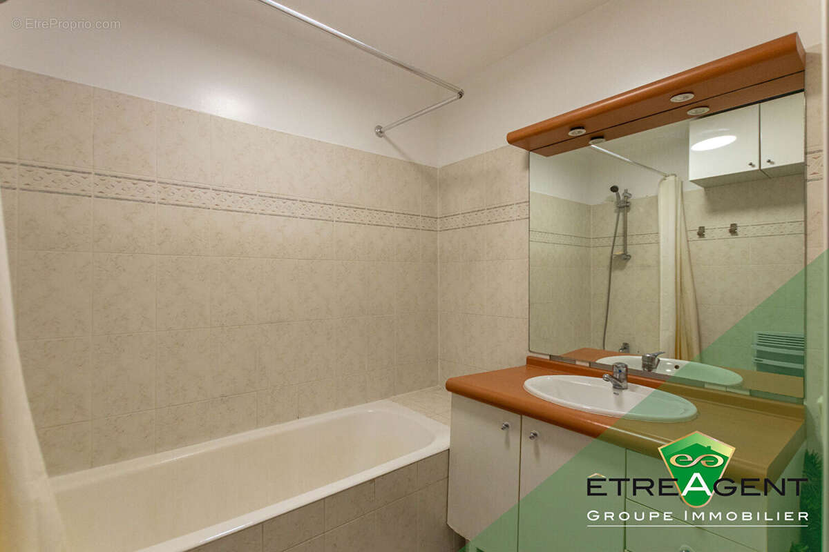 Appartement à MONTROUGE