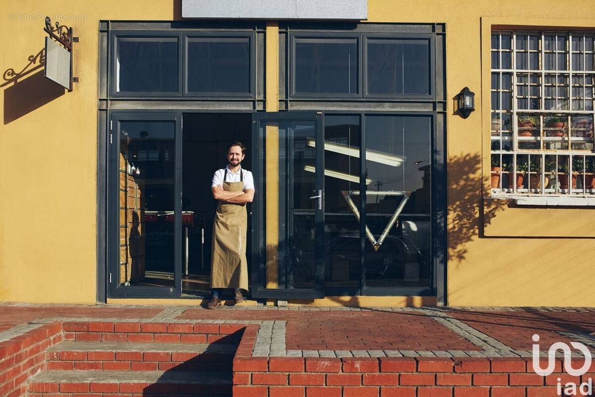 Photo 1 - Commerce à NANTES