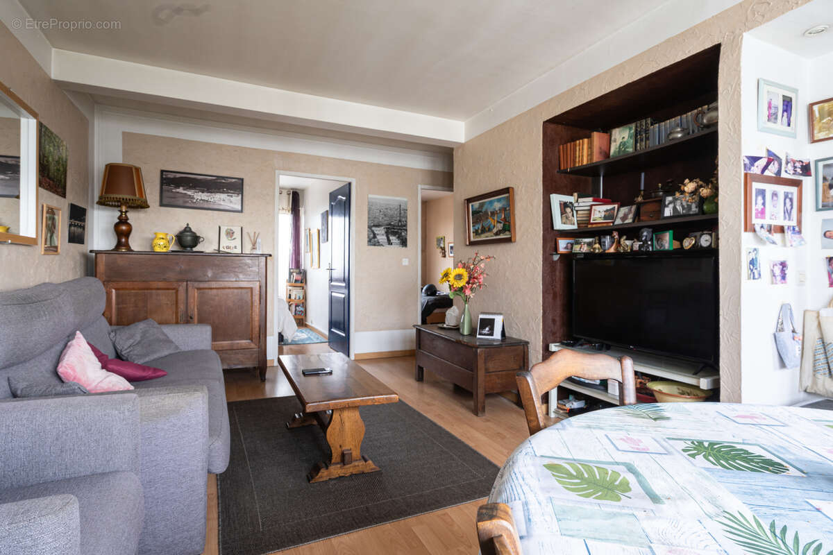 Appartement à BAGNEUX