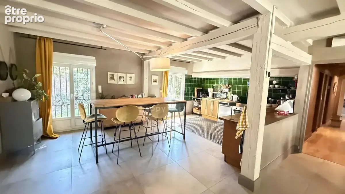 A FONTVIEILLE, en collines, Maison avec 5 chambres et piscine - photo 15