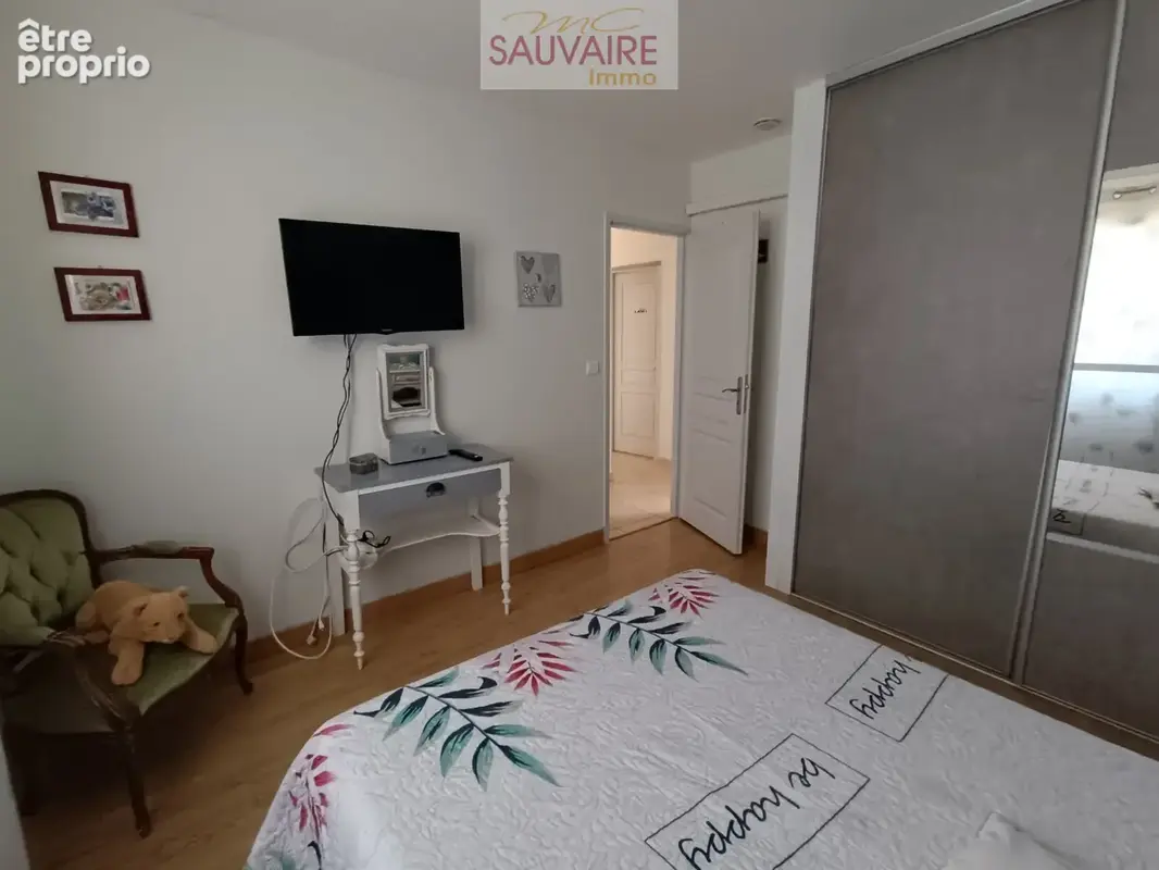 Belle villa 4 faces avec piscine de 145 m2 habitable dans un quartier résidentiel - photo 13