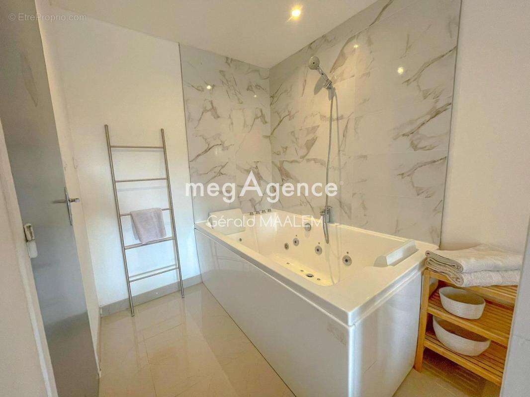 Appartement à CAVALAIRE-SUR-MER