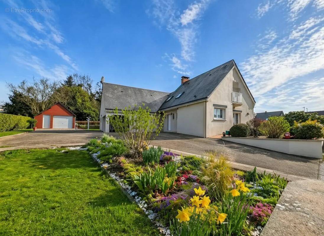 Maison à MORTAIN