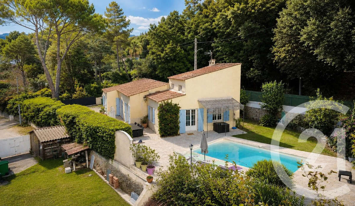 Maison à OPIO