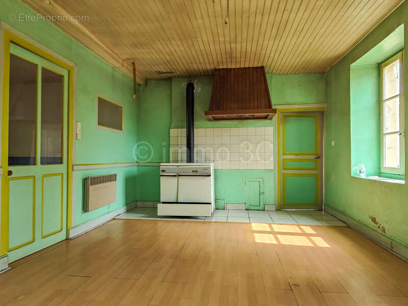 Maison à SAUZE-VAUSSAIS