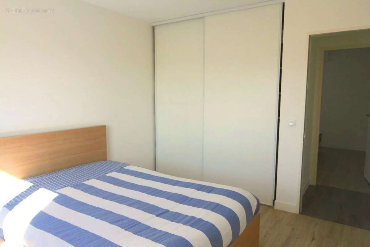 Maison à SAINT-CHERON