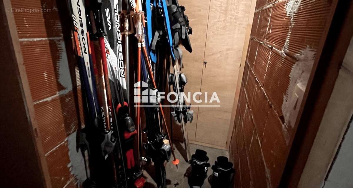 Appartement à LES ALLUES