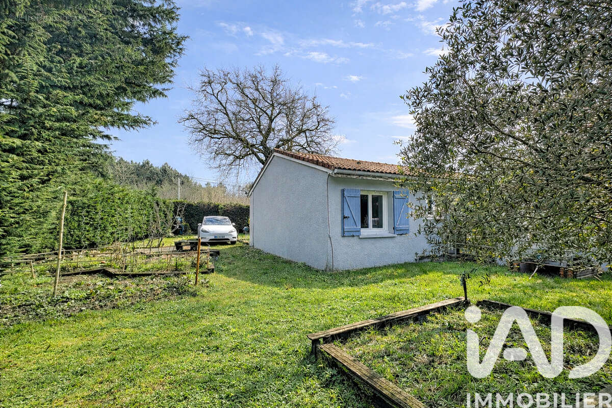 Photo 9 - Maison à CABANAC-ET-VILLAGRAINS