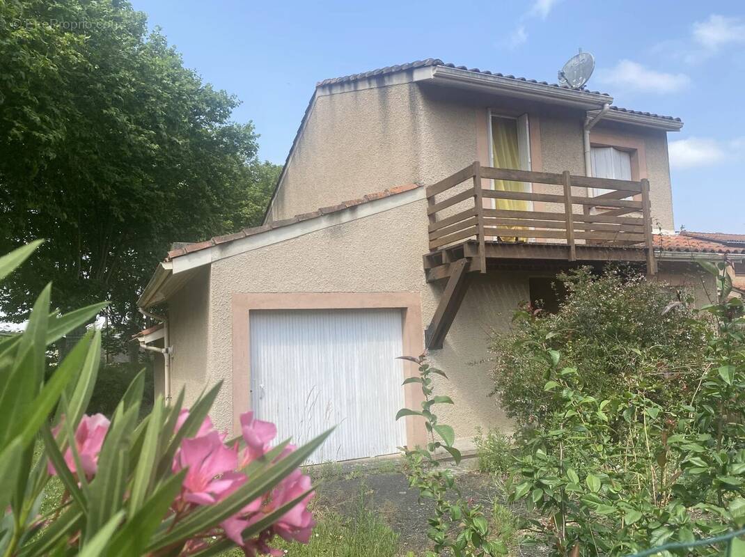 Maison à VILLEFRANCHE-DE-LAURAGAIS