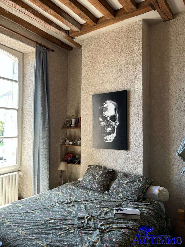 Chambre - Maison à JOIGNY