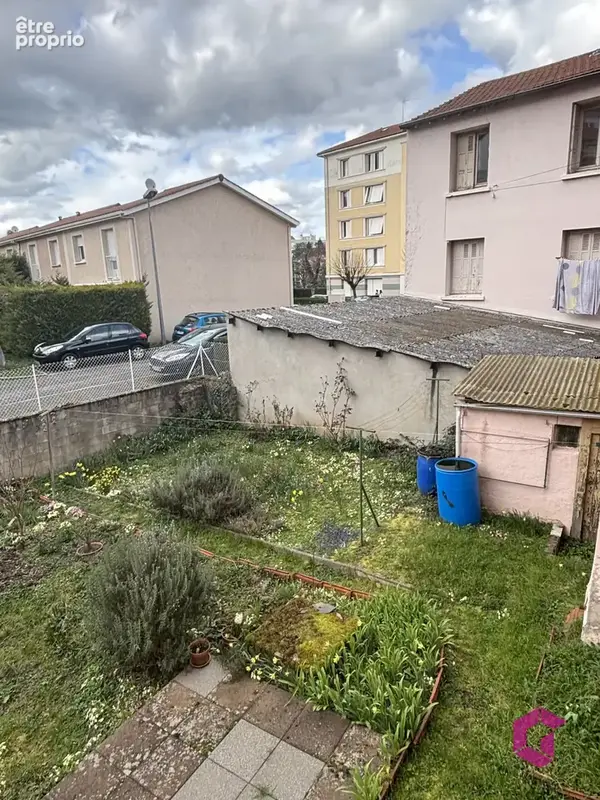 Appartement T4 70m2 avec jardin a proximité immédiate de toutes les commodités - photo 8