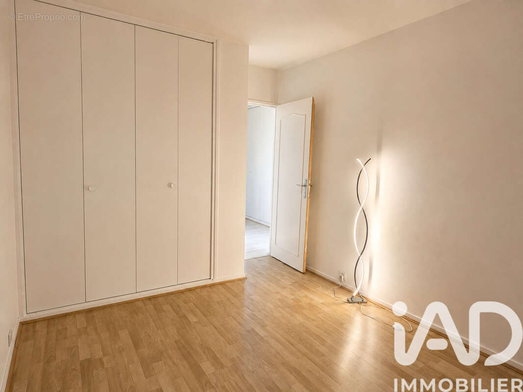 Photo 7 - Appartement à VERNEUIL-SUR-SEINE