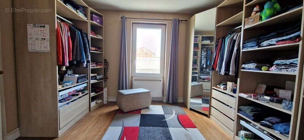 Maison à SAINT-SYMPHORIEN