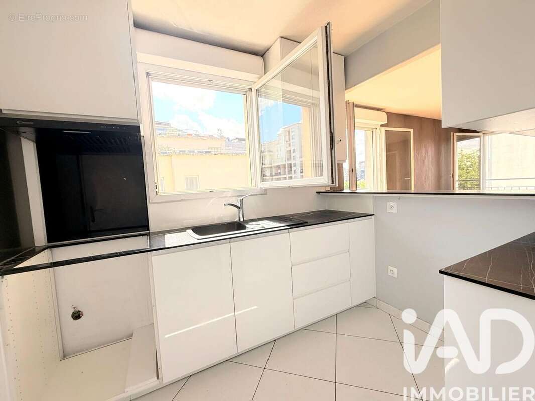 Appartement 63 m² à Bobigny  - photo 7