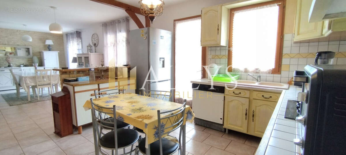 Maison 117 m² à Gisors  - photo 4