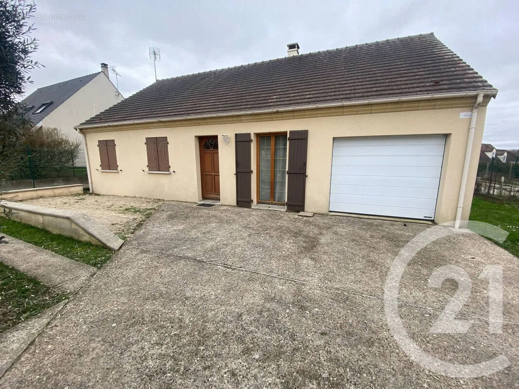 Maison à DAMMARTIN-EN-GOELE