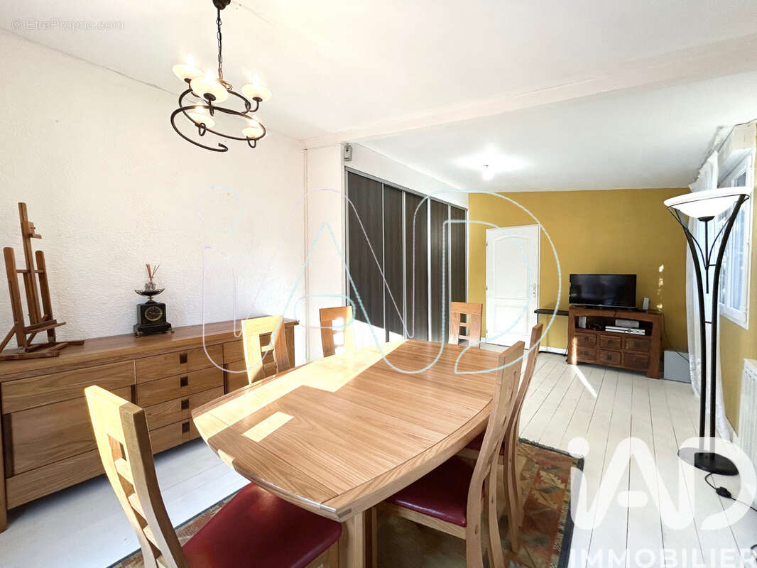 Photo 5 - Maison à COURNONTERRAL