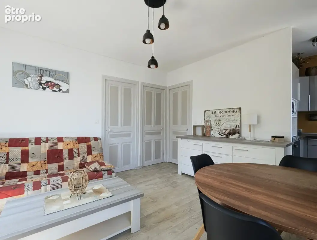 Appartement T2 · Argelès-Gazost ville haute · Balcon vue Hautacam · Parking privatif . Cave - photo 4