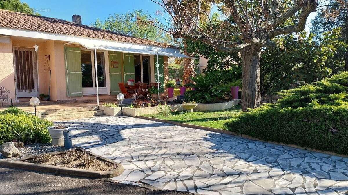 Maison à PUISSALICON