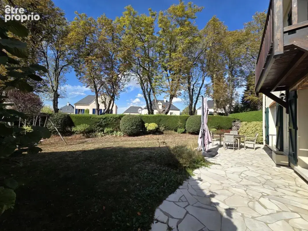 Maison 9 pièces 184 m² à vendre à Noisy-Le-Roi (78590) - photo 3