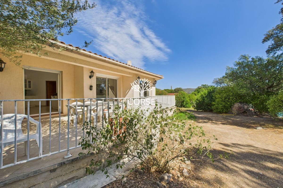 Maison à SOTTA