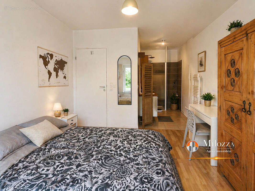 Appartement à HEYRIEUX