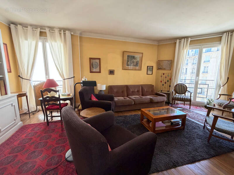 Appartement à vendre 5 pièces PARIS 17EME ARRONDISSEMENT (75) - photo 3