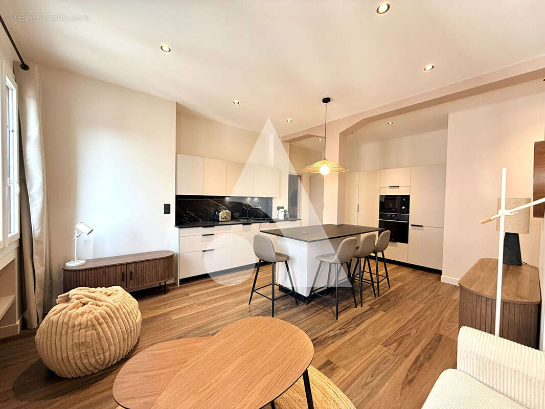 Appartement à AIX-LES-BAINS