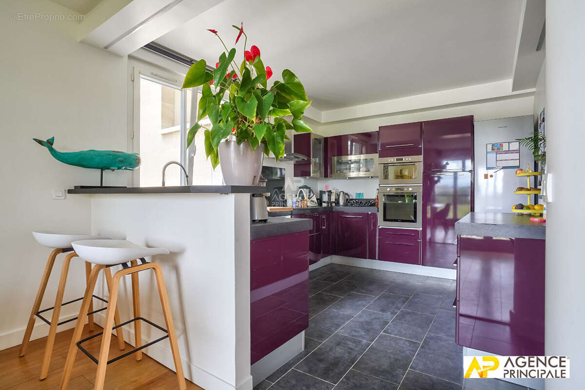 Appartement Maisons Laffitte 5 pièce(s) 103 m2 - photo 4